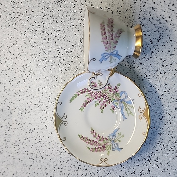 This Royal Grafton teacup & saucer pink with gold accents.. MOTHER..England - Picture 10 of 10